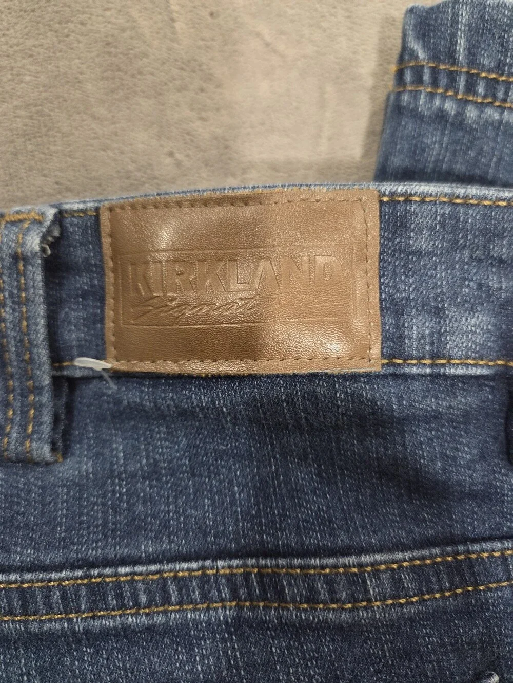 Kirkland Signature Men's Dark Blue Relaxed Denim Jeans